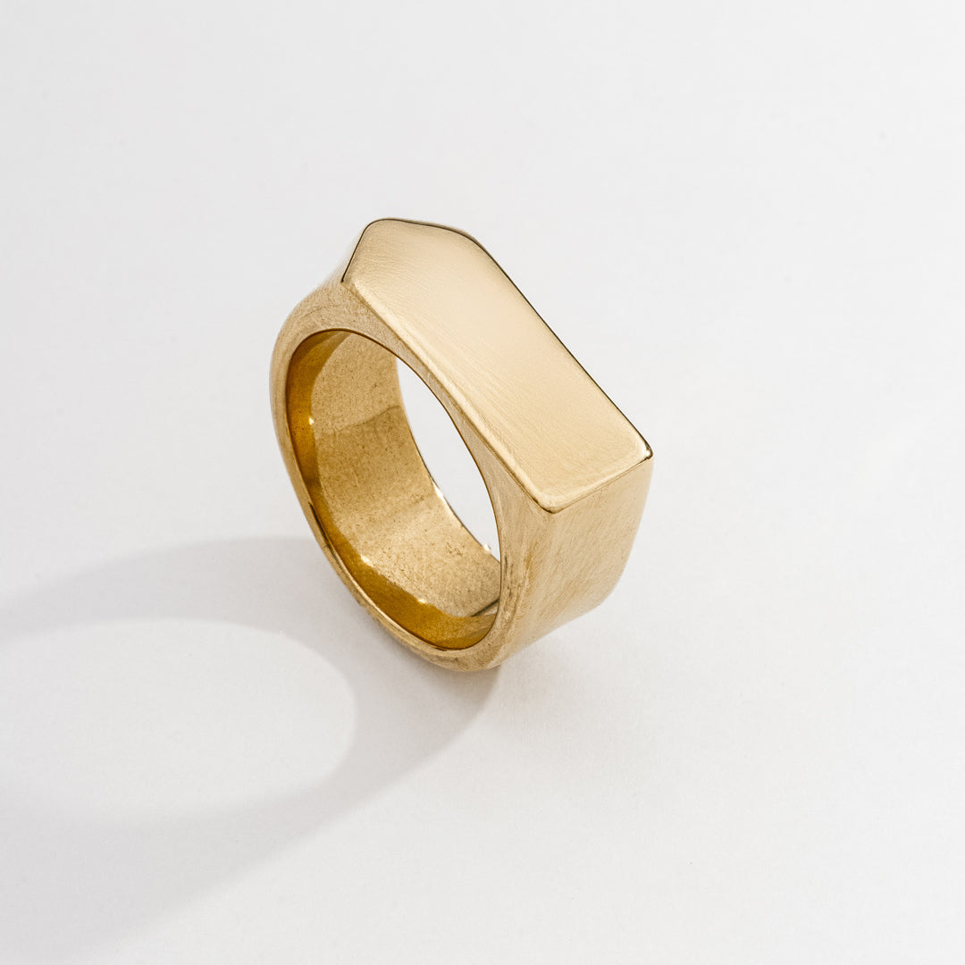 Anel Masculino Flecha em Aço Inoxidável Dourado