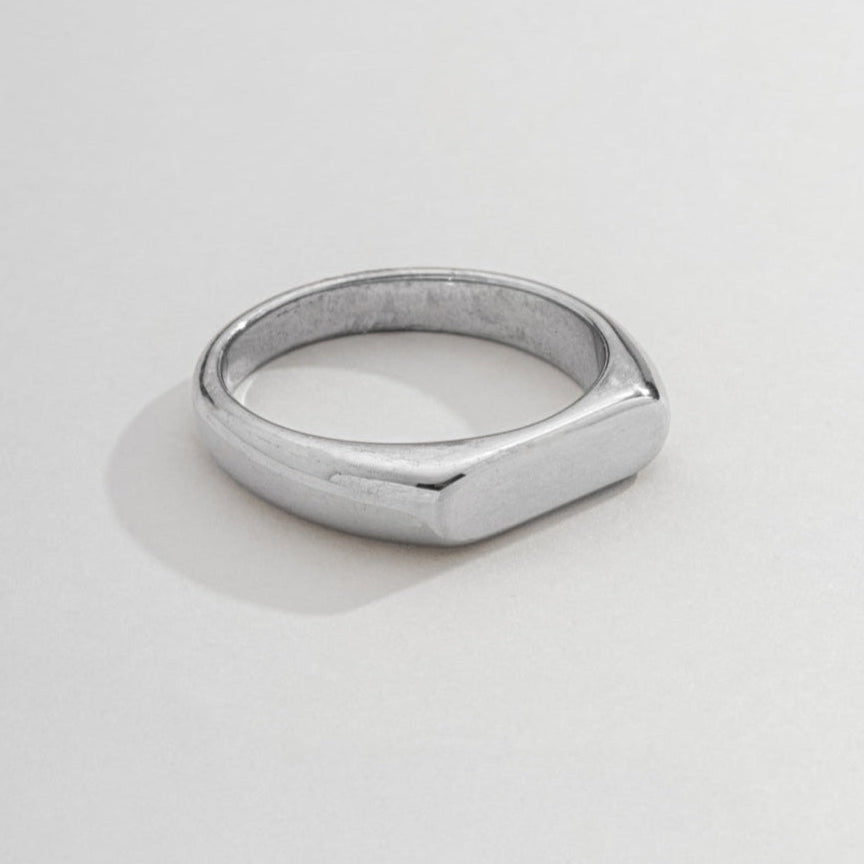 Anel Masculino Retângulo Fino Prateado