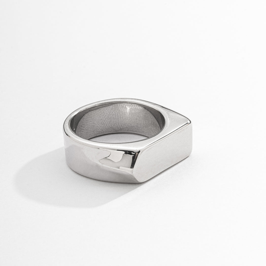 Anel Masculino Flecha Prata em Aço Inoxidável