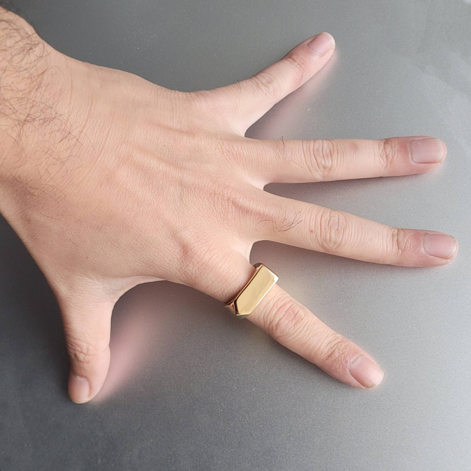 Anel Masculino Flecha em Aço Inoxidável Dourado