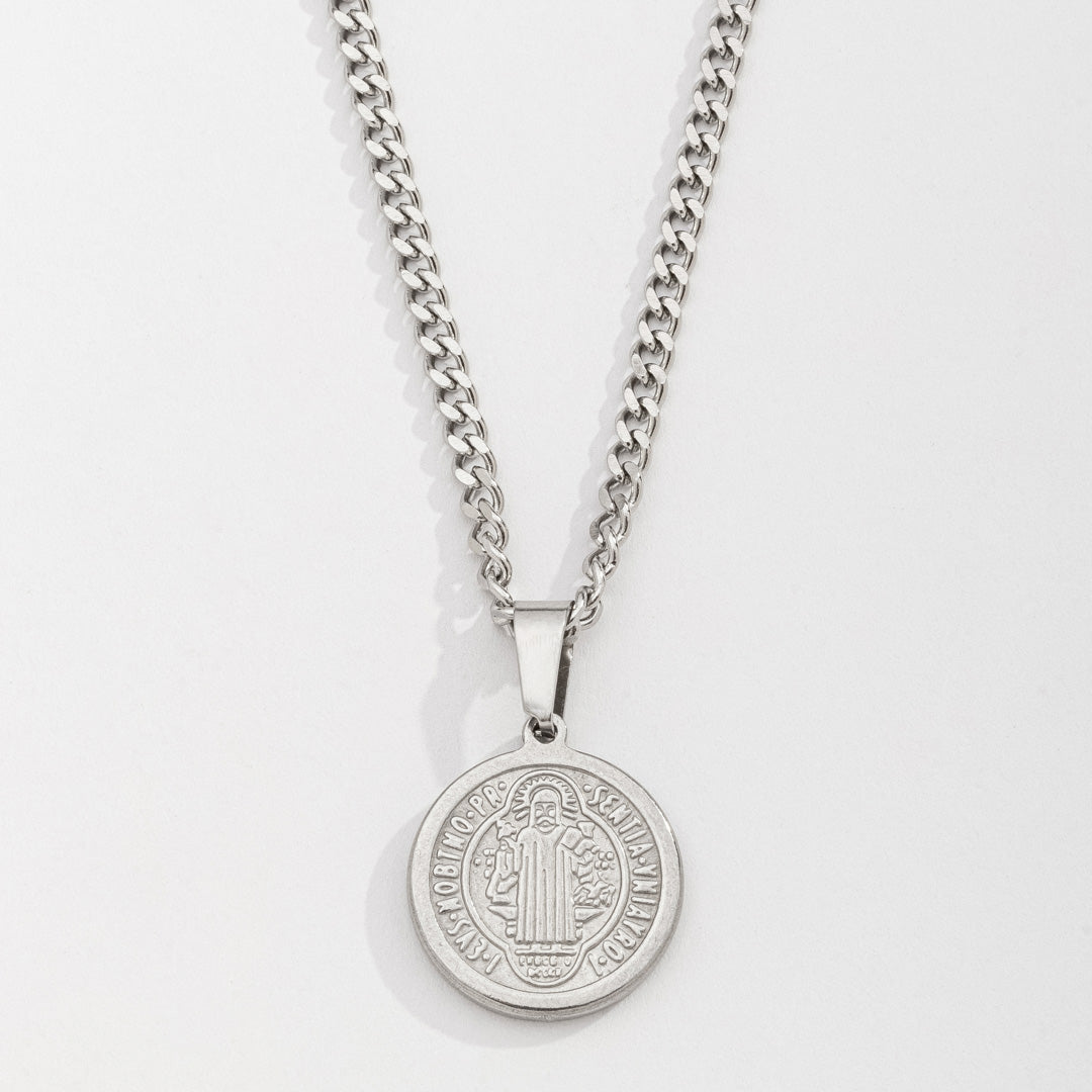 Colar Gourmet Com Pingente Medalha de São Bento Prata de Aço