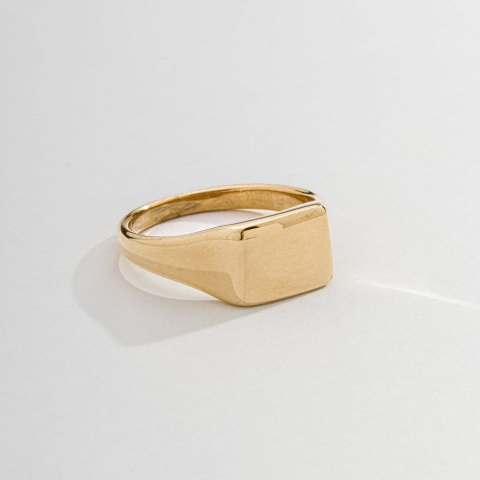 Anel Masculino Quadrado Dourado em Aço Inoxidável