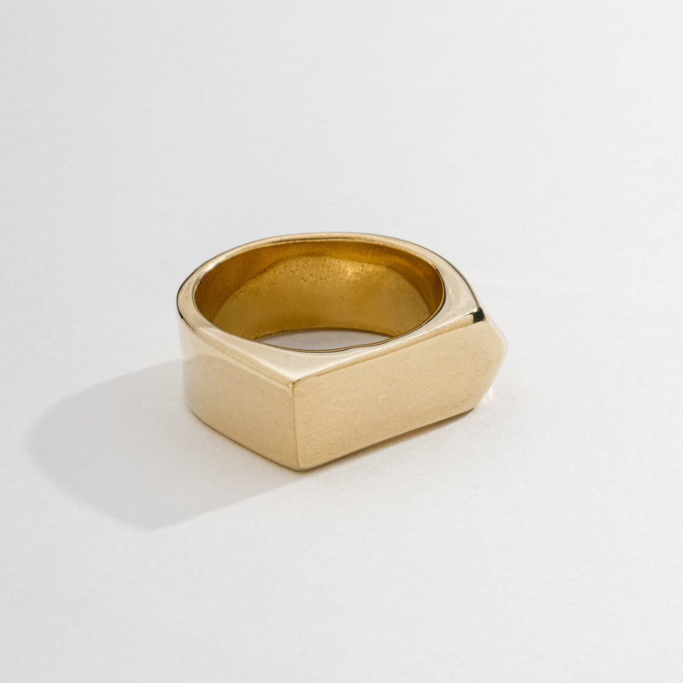 Anel Masculino Flecha em Aço Inoxidável Dourado