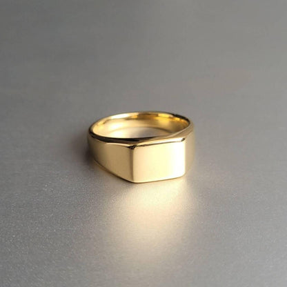 Anel Masculino Quadrado Dourado em Aço Inoxidável