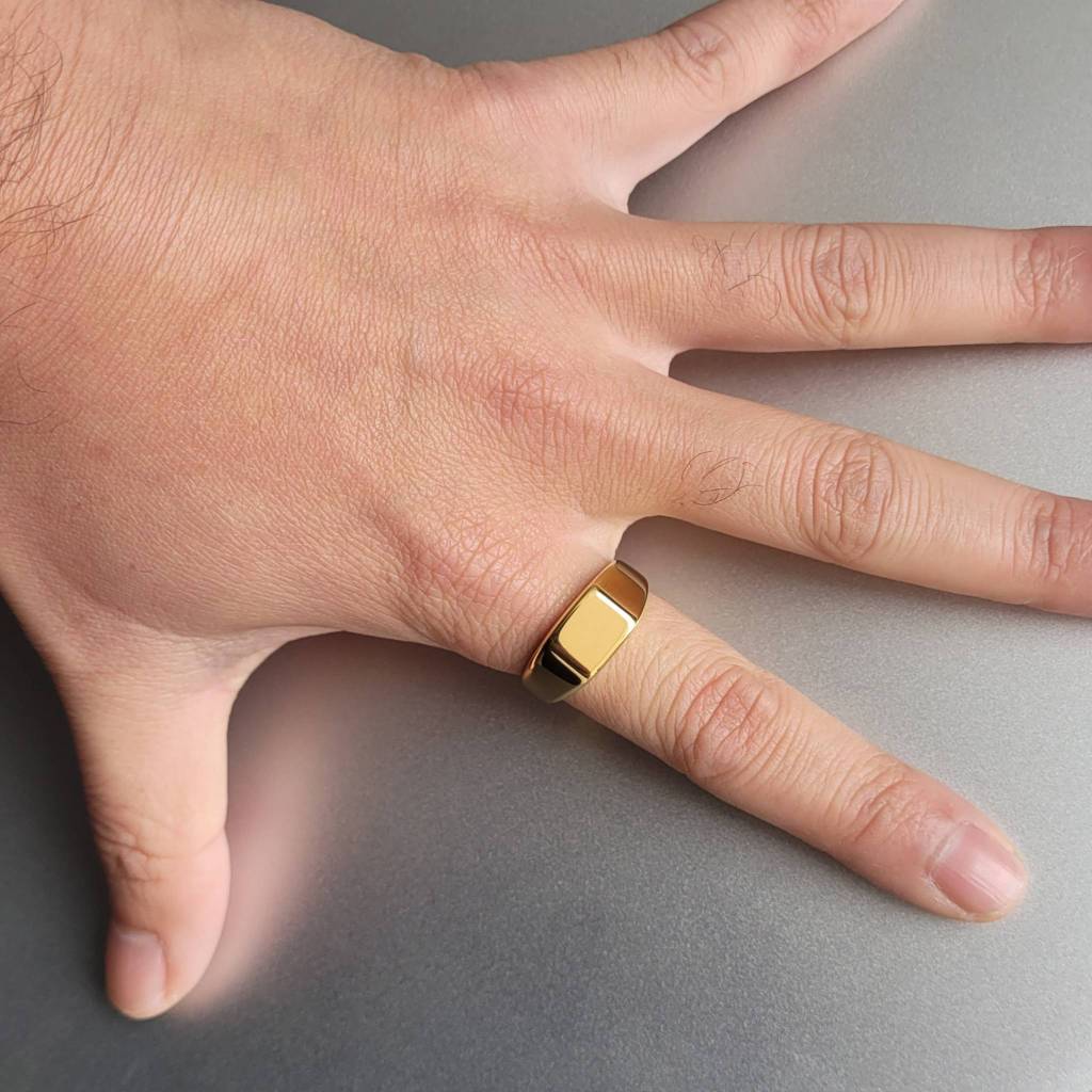 Anel Masculino Quadrado Dourado em Aço Inoxidável